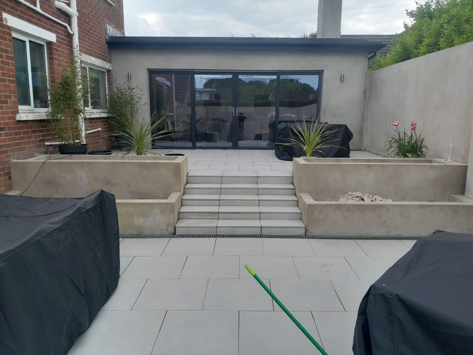 Block Wall & Tiled Garden image